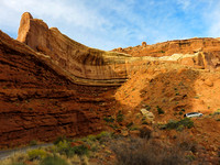 Entryway road