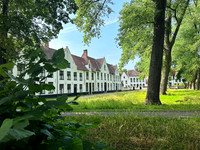 Beguijnhof (Beguinage) - Order of St Benedict nunnery
