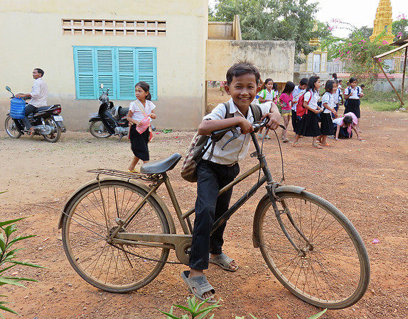Cambodian student in Koh Chen village