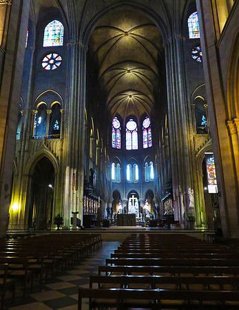 Notre Dame altar